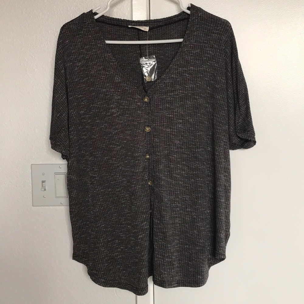 Grey Super Soft Shortsleeved Button-up Shirt